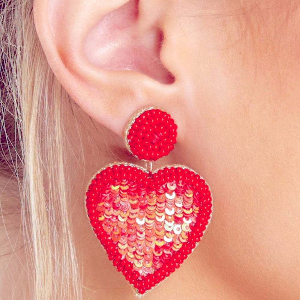 NWOT BEADED EARRINGS